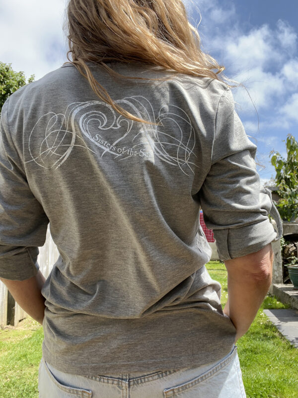 The Throw-on Long Sleeve - Image 9