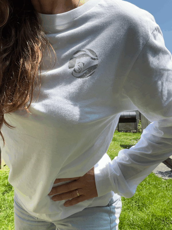 The Throw-on Long Sleeve - Image 12
