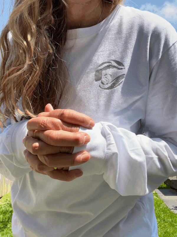 The Throw-on Long Sleeve - Image 14
