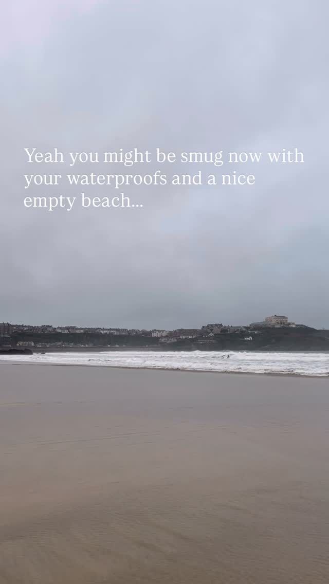 Nature has a way of keeping it real, right?

Love a wet walk on the beach fully kitted out, warm and dry. Just look out for those sneaky creeping waves, they’re fast!

#newquay #sistersofthesea #humbledagain #keepingitreal
