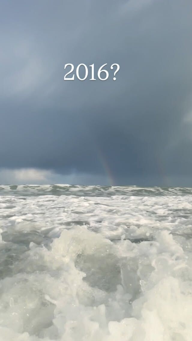 Love the 2016 trend. 

But me? God knows what I was doing 😄

BRB, off to go and stand in a room for a few mins and wait for my brain to catch up. 

💙

#2016 #gettingold #sistersofthesea #coast #cornwall