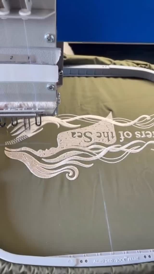And just like that - the Everything Robe was born. 

Mesmerising isn’t it?!

More are being created as we speak by the very talented @stmawganembroideryco but we still have a couple of S/M in stock if you’re ready to level up your swimming game!

🌊💙

#sistersofthesea #everythingrobe #newquay #coldwaterswimming #wildswimming