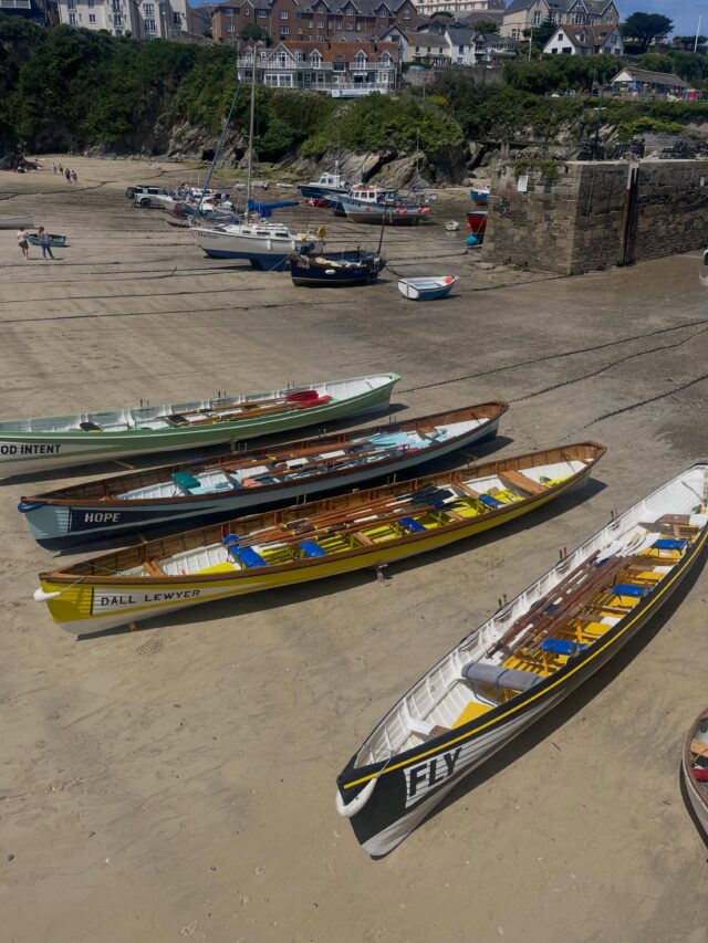 Finally getting round to posting some pics of this epic day with @newquayrc in aid of Little Harbour and @childrenshospicesw 

What a fantastic event - we’d never rowed a gig before, let alone raced one! But led by the rowing club members we quickly learnt a lot. 

It was hard work physically - and mentally!, but we absolutely loved it. Thanks to my two swim sisters who said yes to another of my ‘why not’ ideas 🫶 

And thanks to the rowing club for putting up with all the clueless novices…

Such a great event, and a really worthy cause. 

💙🌊 

#sistersofthesea #gig #coast #newquay #childrenshospice