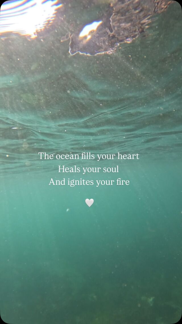 “The Ocean fills your heart, Heals your soul, and Ignites your fire.”

One of my Sisters of the Sea prints. It’s absolutely true for me, I feel it deeply. 

Do you feel it too?

💙🌊 

#sistersofthesea #swimming #cornwall #coastalliving #lovetheocean